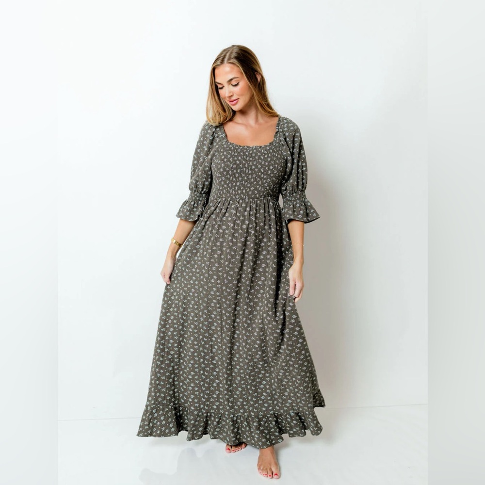 *SOLD* Worth Collective Green Floral Maxi Dress